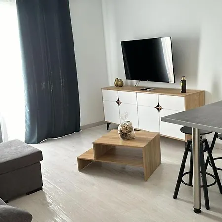 Sun & Sea Apartment *